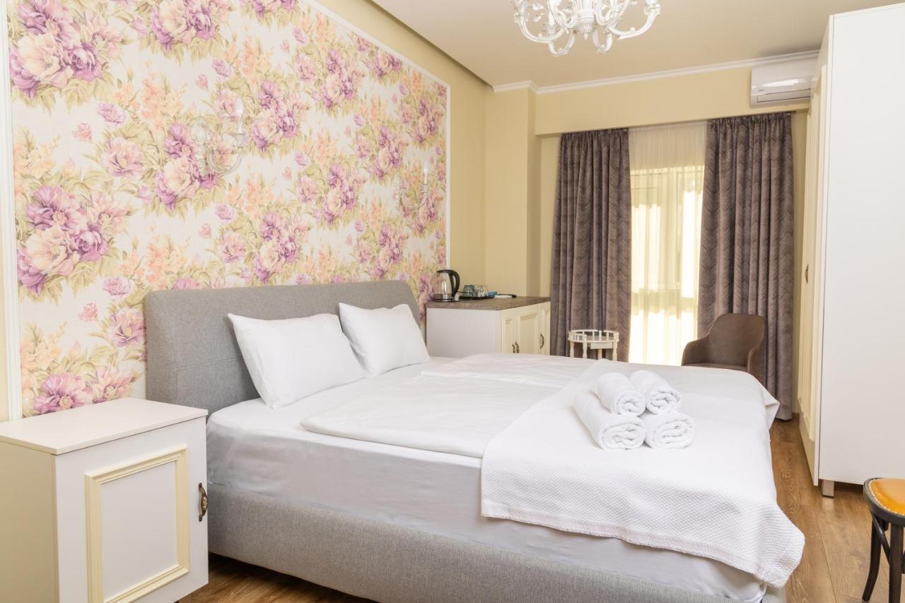 Rose Hotel Vake Tbilisi Cameră foto